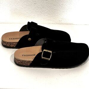 NWOT Womens Fashion Slip On Clogs Cork Footbed Black Suede Buckle Adjusts Size 8